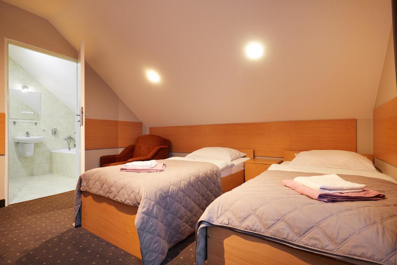 Hotel Wena Kielce Dış mekan fotoğraf